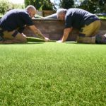 5 REASONS YOU SHOULDN’T USE LANDSCAPE FABRIC UNDER MULCH